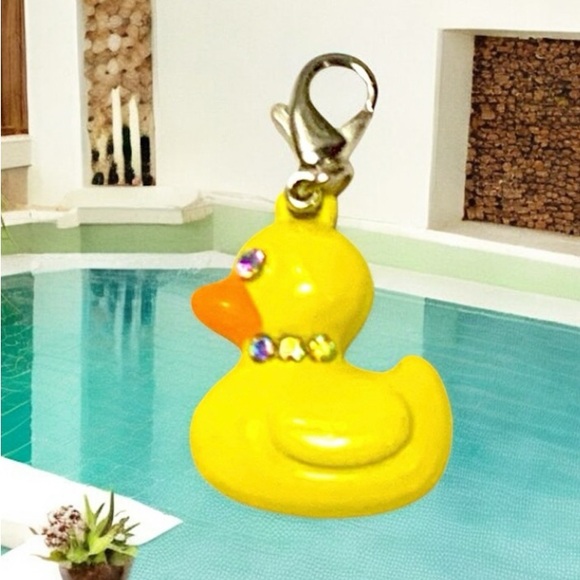 Silver, Yellow, & Crystal Duck w/Lobster clasp Zipper pull, purse, shoe Charm - Picture 4 of 7